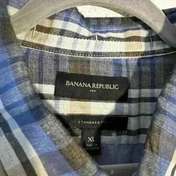 Men’s Banana Republic Blue & Tan Button Up Shirt Size XL - Picture 2 of 5